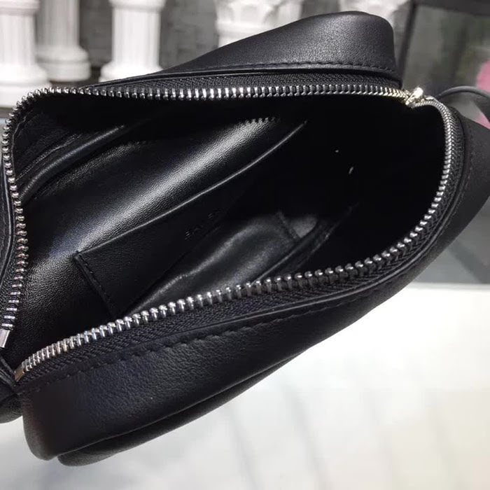 BALENCIAG巴黎世家 相機包 專櫃最新款 裏外全進口塗鴉小牛皮材質   BL1516